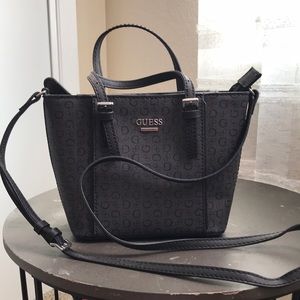 Guess small shoulder bag